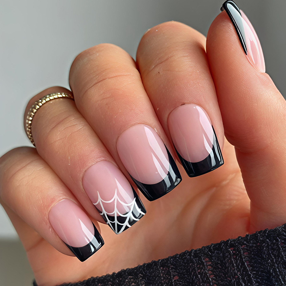 Nail Art Fake - 24 ชิ้น เล็บปลอมลายฮาโลวีน สีชมพู ลายผีน่ารัก ลายใยแมงมุม