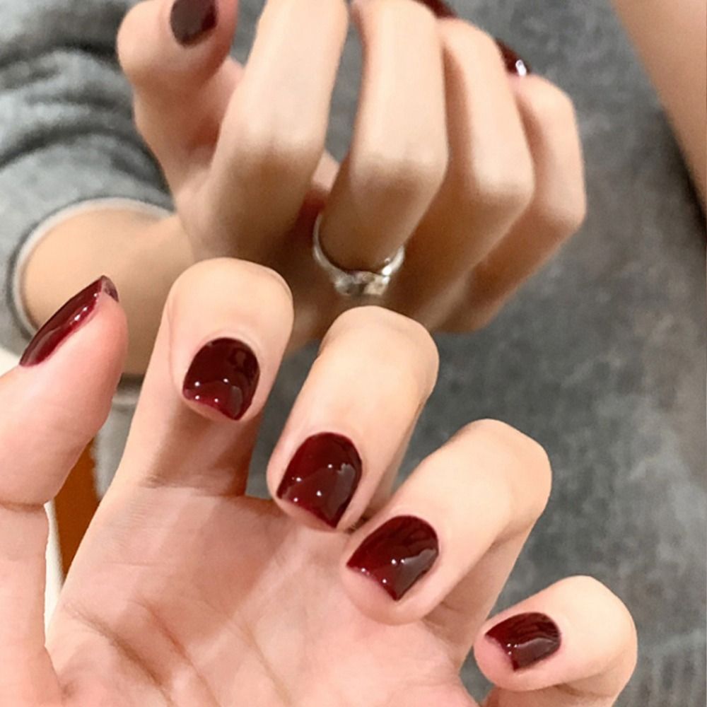 Nail Art French Nails - เล็บปลอมแบบถอดได้ สีพื้นแบบฝรั่งเศส เล็บปลอมแบบเต็มเล็บ ทรงกลม สำหรับร้านทำเล็บ