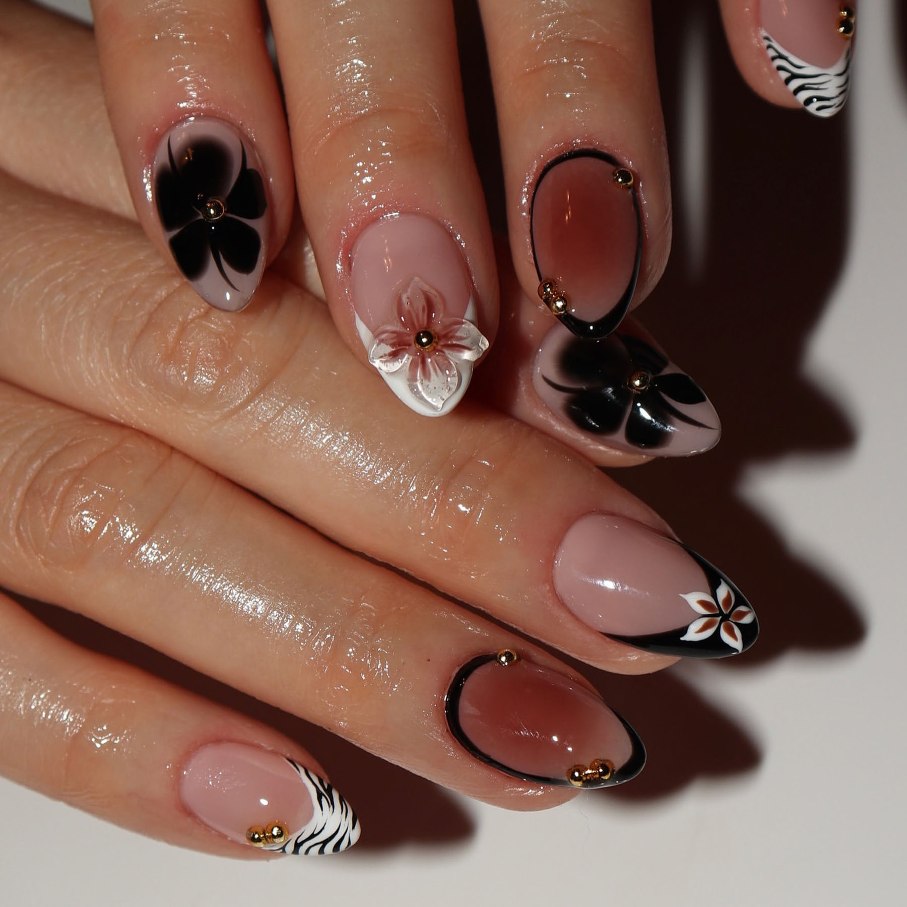 เล็บปลอมลายดอกไม้ 24 ชิ้น ลายเ - Nail Art French Nails บทวิจารณ์และราคา
