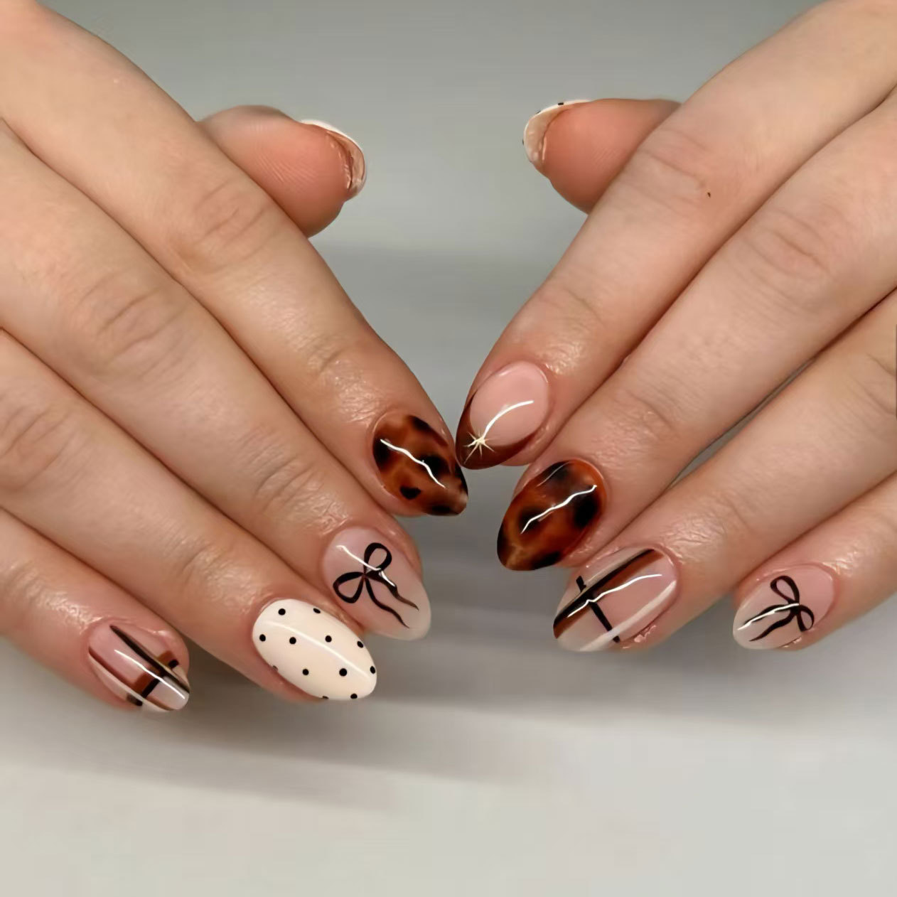 เล็บปลอมลายดอกไม้ 24 ชิ้น ลายเ - Nail Art French Nails บทวิจารณ์และราคา
