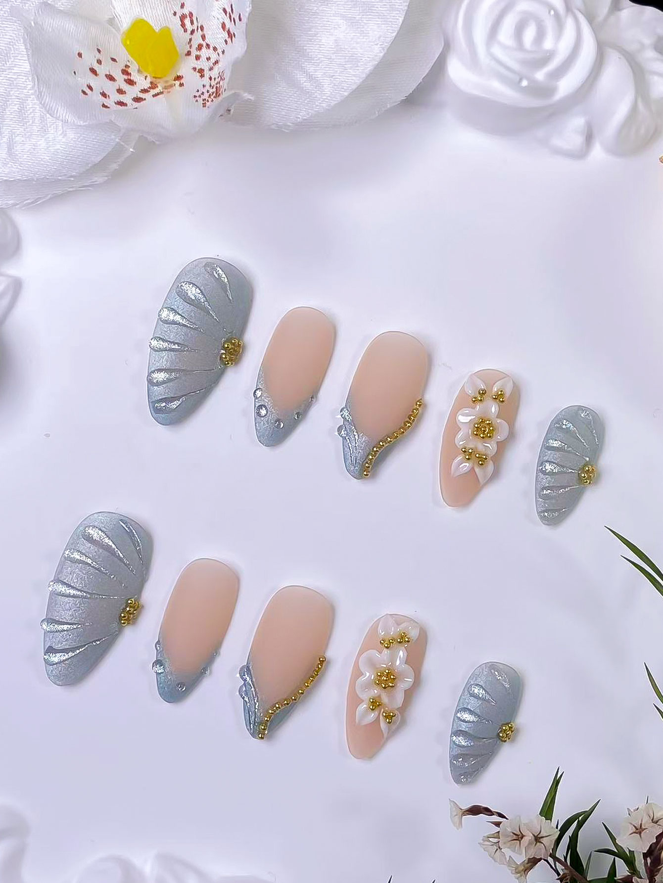 ชุดเล็บปลอมแบบกดติด 10 ชิ้น สี - Nail Art French Nails บทวิจารณ์และราคา